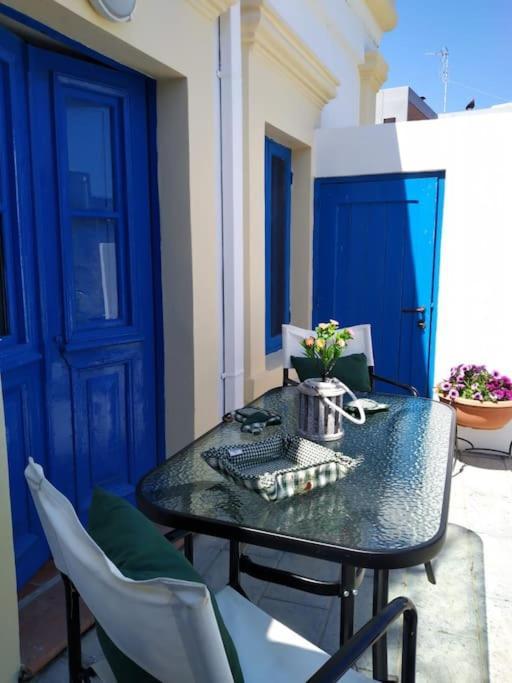 My Sweet Greek Dream - Traditional Home Soroni Exterior photo